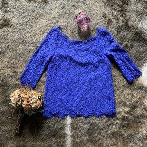 RED Saks Fifth Avenue purple lace top, small